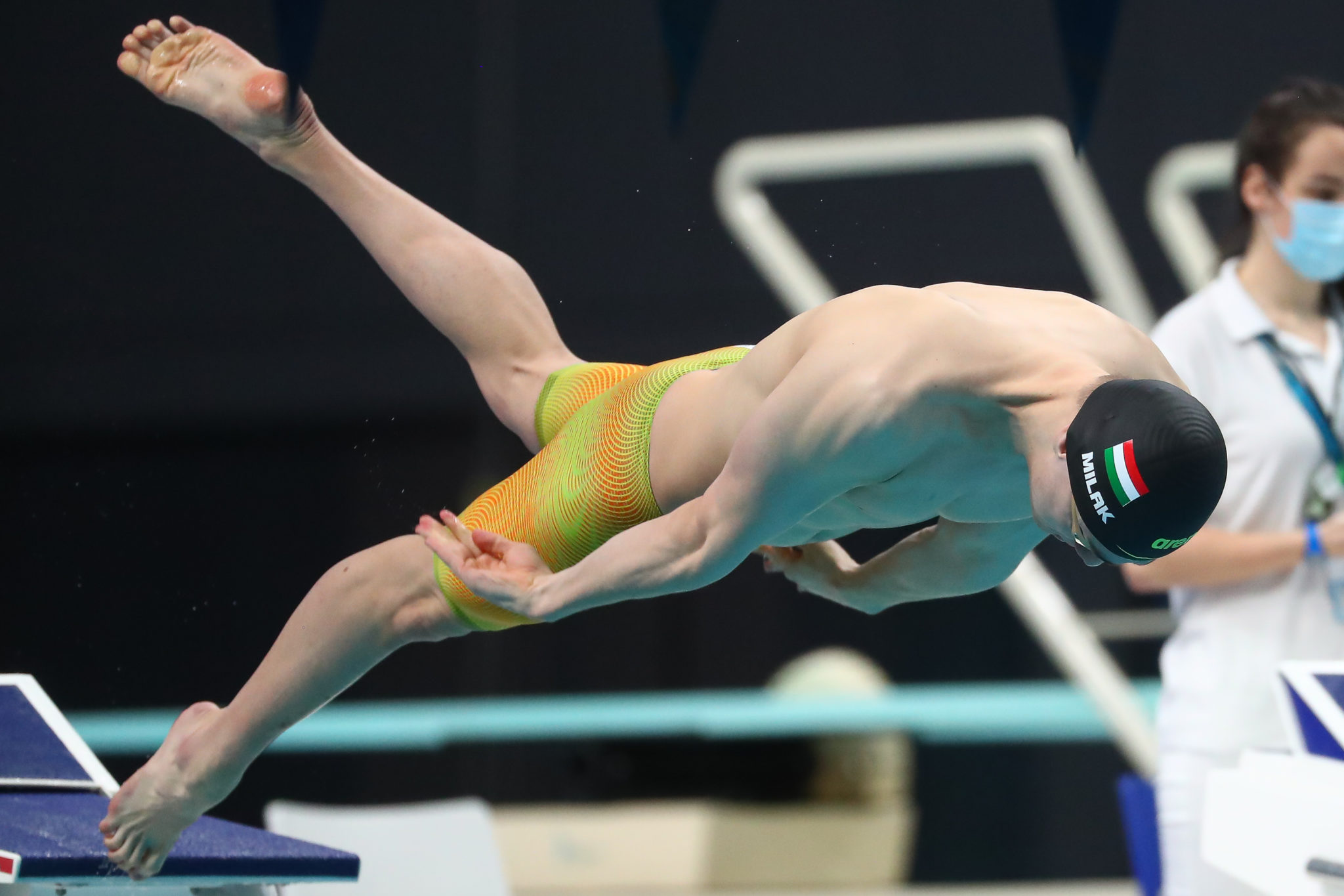 Kristóf Milák Follows 1:47.5 200 Free With 51.07 100 'Fly ...